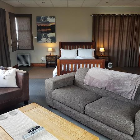 Stay@67 Apartments - Dullstroom Kültér fotó