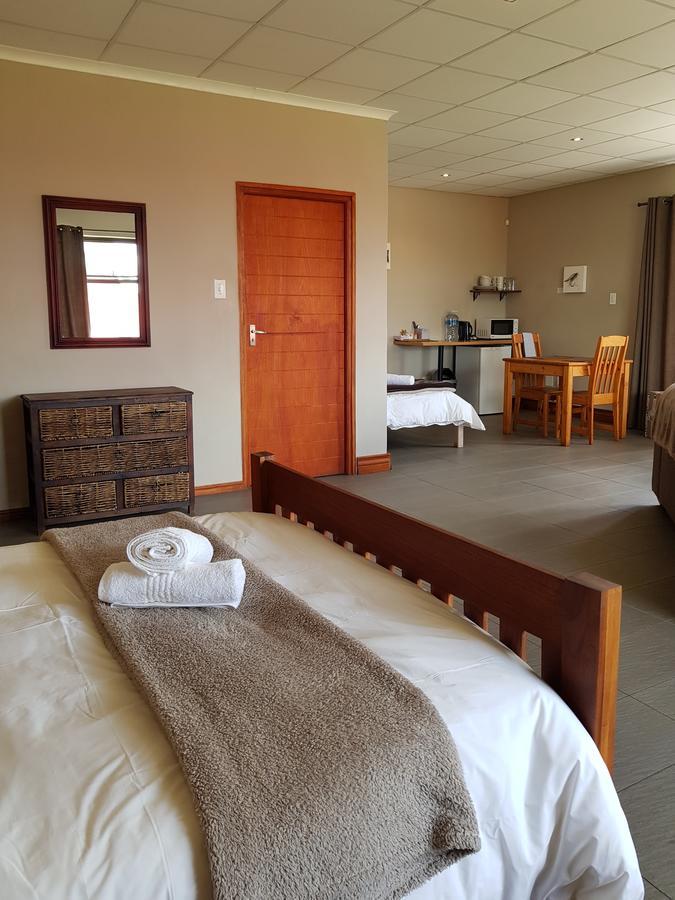 Stay@67 Apartments - Dullstroom Kültér fotó